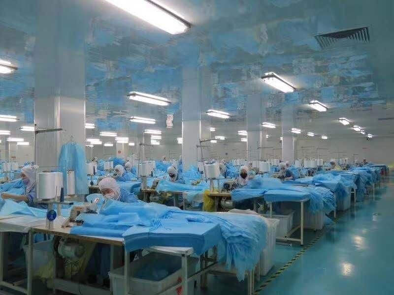 Disposable Surgical Gown