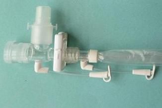 CE Aprroved 12 Fr Suction Catheter 24h Closed Suction Catheter