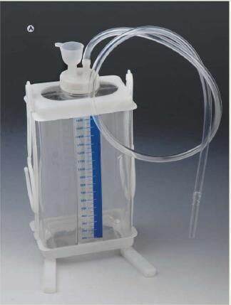 Factory Price Medical Diposable Single Double Triple Chamber Chest Thoracic Drainage Bottle with CE Certificate