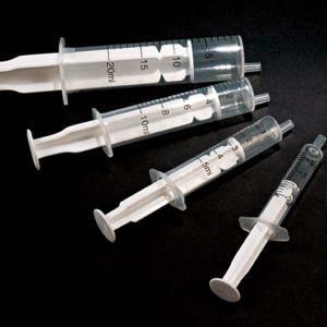 Disposable Syringe Safety Syringe Medical Grade Polypropylene Hypodermic Syringe with or Without Needles
