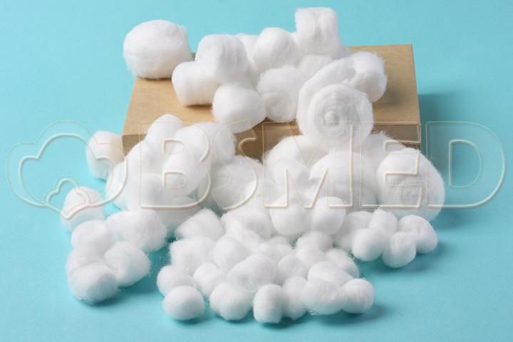 100% Cotton Naturally Softness and Absorbent Cotton Ball