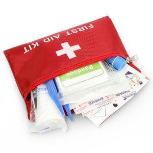 Medical Outside Portable First Aid Kit for Emergent Usage