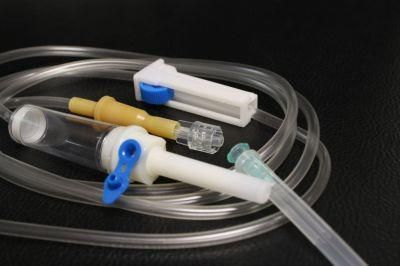Sterilized Medical IV Infusion Giving Set with Needles