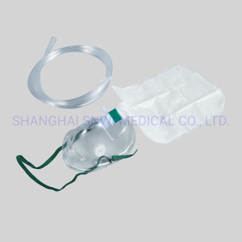 Sterile Disposable Oxygen Mask in Surgical Supplies
