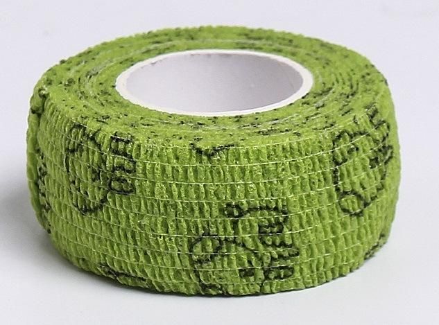Pet-Specific Dressing and Fixing Self-Adhesive Tape