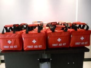First Aid Medical Emergency Kit Materials Outdoor Use
