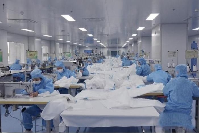 Wholesale Disposable Three-Layer Protective Face Mask