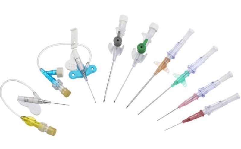 Disposable IV Cannula with Wing with Injection Port I. V. Cannula Pen Type