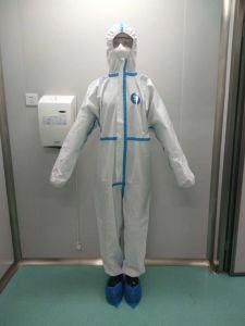 Wear Protective Clothing in Summer to Protect Yourself From Infection